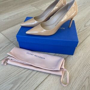 Stuart Weitzman Beige Patent Leather Heels
